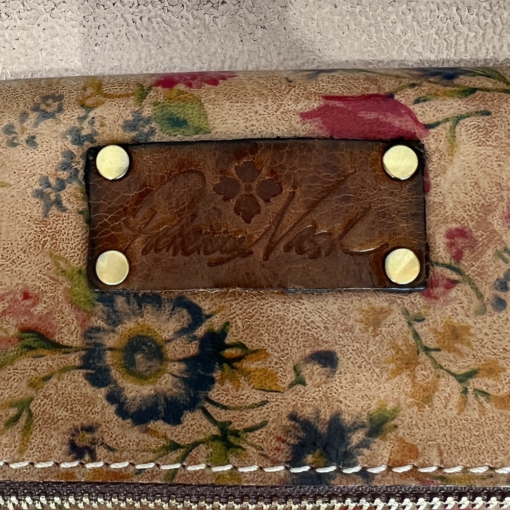 PATRICIA NASH Valerie PRAIRIE ROSE FLORAL Leather Foldover Wristlet Clutch - Picture 3 of 12